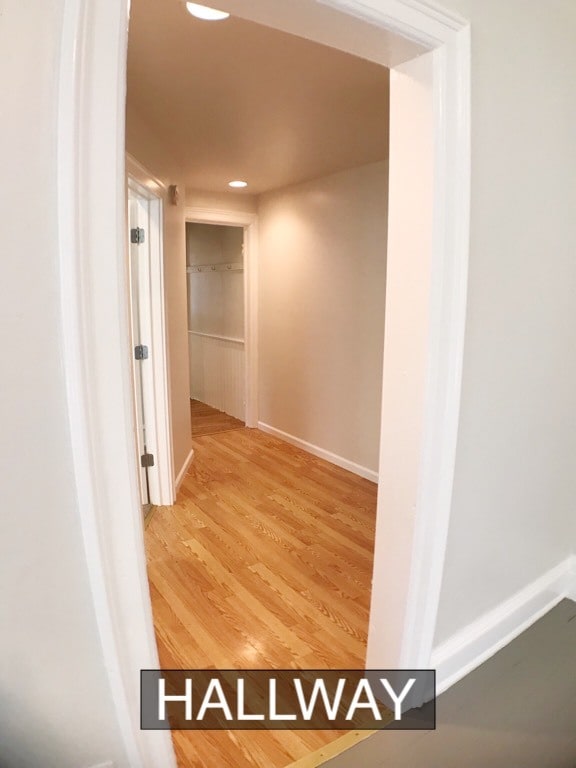 Hallway to bedroom, kitchen and bathroom. - 9 Grand St