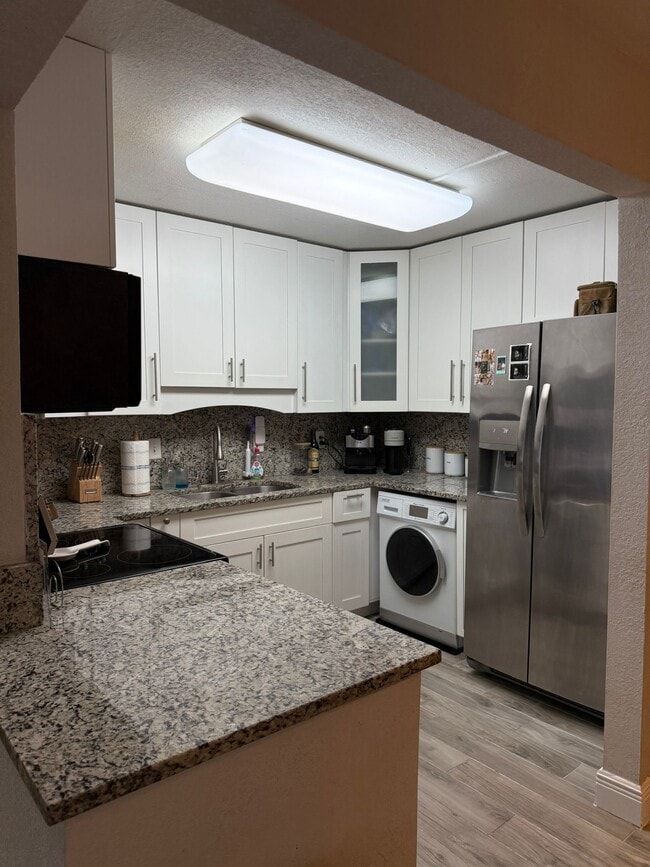 Foto del edificio - 4900 NW 79th Ave