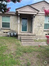 Building Photo - 2517 Amelia St