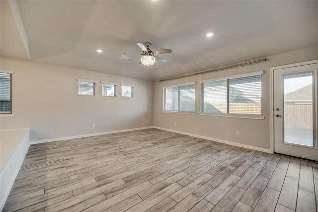 Building Photo - 1617 Pleasant Knoll Trl