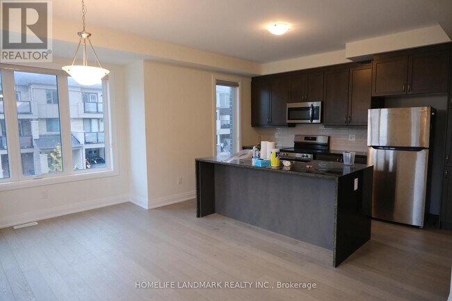 Building Photo - 111 Thomas Frisby Jr Cres