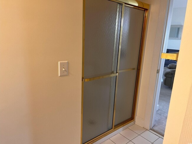 Building Photo - 4191 Hibiscus Dr