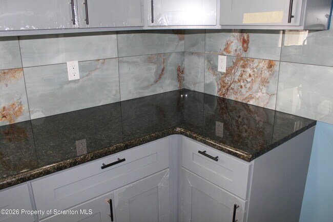 Foto del edificio - 335 Phelps St