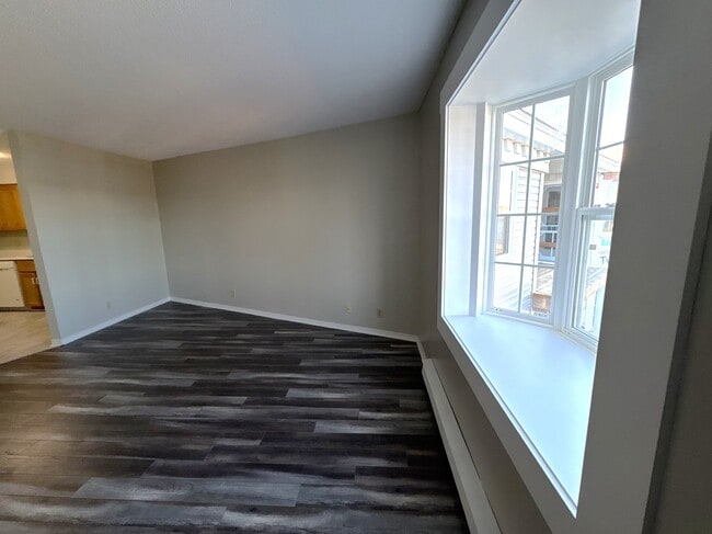 Photo du bâtiment - 151 Queen St