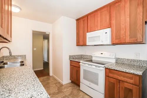 Building Photo - 7740 Aptos Cir