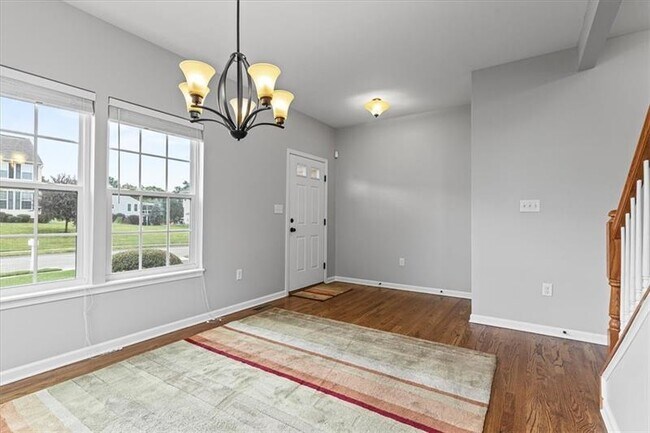 Building Photo - 133 Chestnut Ridge Dr