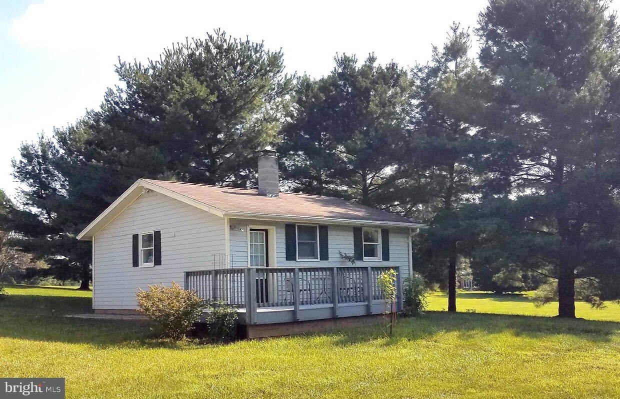 118 Uvilla Estates Dr, Shenandoah Junction, WV 25442 House Rental in