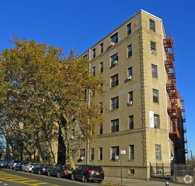 7035 Broadway Jackson Heights, NY 11372 Rentals Jackson Heights, NY