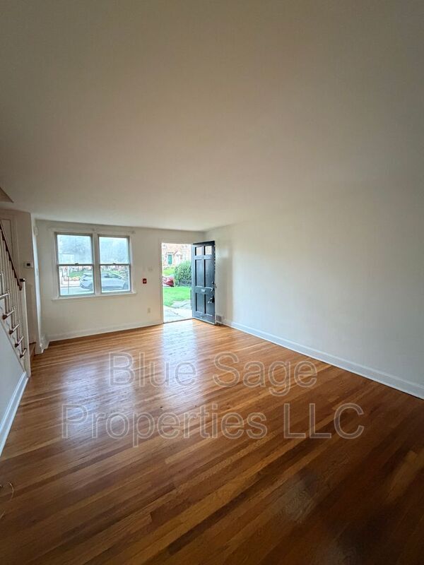 Building Photo - 314 Spruce St