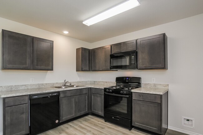 Foto del edificio - 4803 Giant Sequoia Way