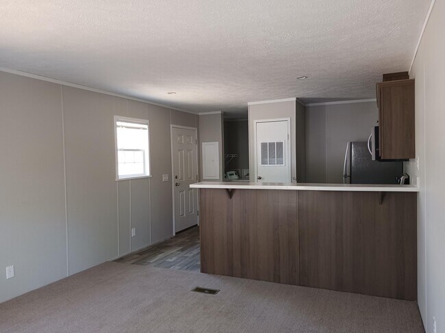 Foto del edificio - 37 Pansy Dr