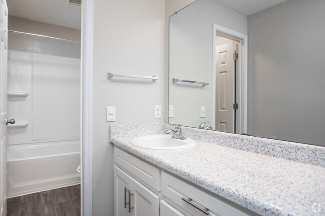 1BR, 1BA - 720SF - Primary Bathroom - Milgen Village
