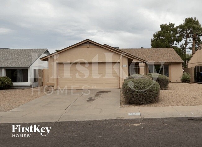 Building Photo - 3336 W Quail Ave