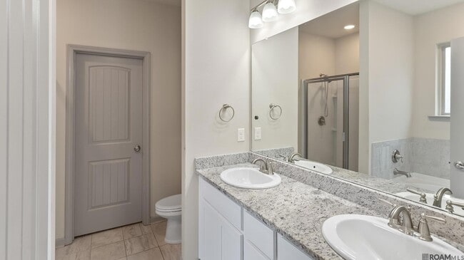 Building Photo - 1237 Foxtail Dr