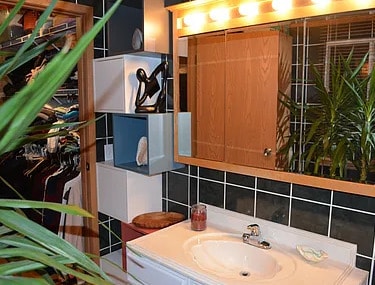 Building Photo - 644 Le Parc Cir