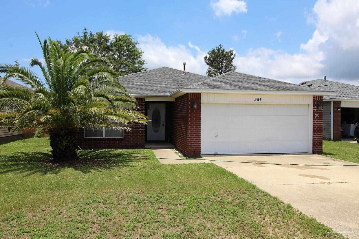 354 Mizzen Ln, Pensacola, FL 32507 House Rental in Pensacola, FL