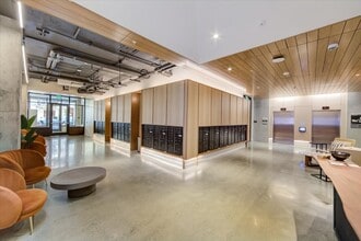 Interior Photo - 145 Leavenworth St