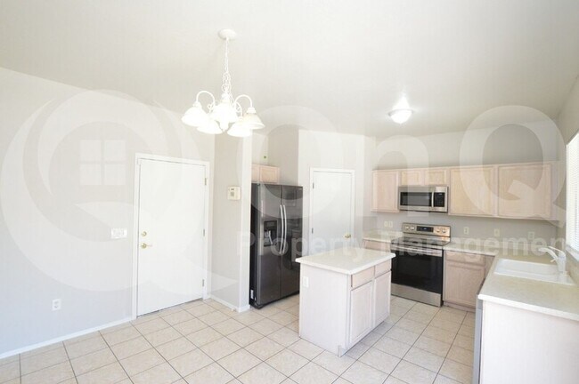 Building Photo - 3918 W Arlington Cir