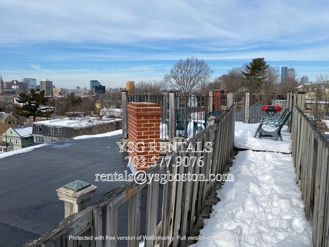 Foto del edificio - 145 Cedar St