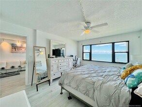 Building Photo - 9400 S Ocean Dr