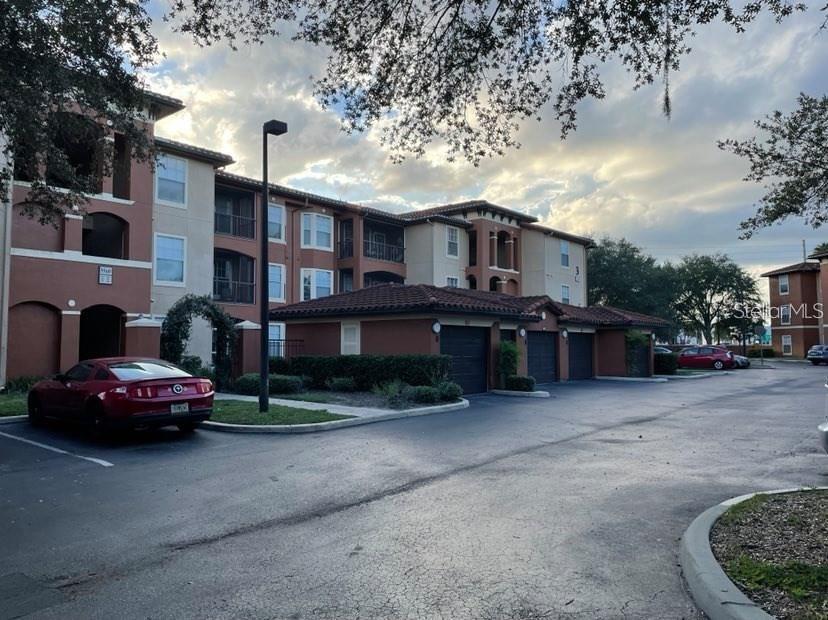 5560 Metrowest Blvd Unit 101, Orlando, FL 32811 Condo for Rent in