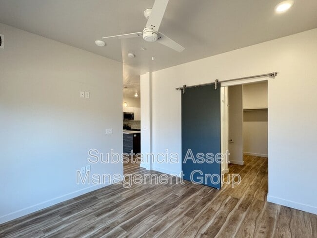 Foto del edificio - 1665 Midtown Pl
