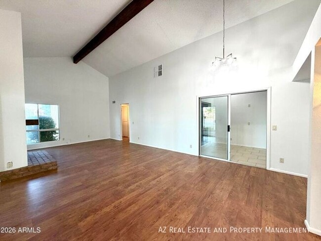 Foto del edificio - 2901 W Sierra St