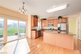 Building Photo - 2691 Saddle Creek