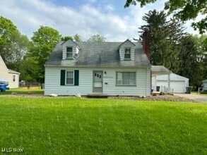 Building Photo - 2224 Coral Sea Dr