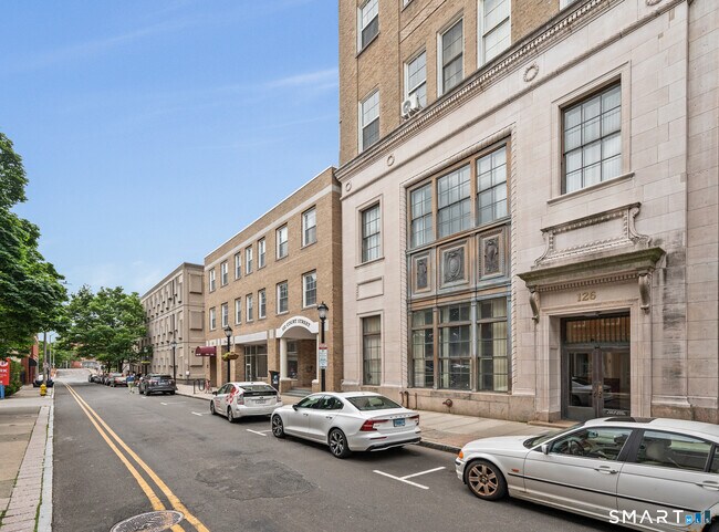 Building Photo - 124 Court St