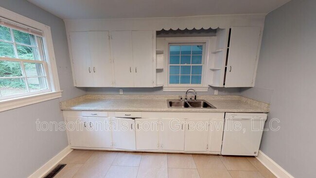 Photo - 7 Phoenix Ave House