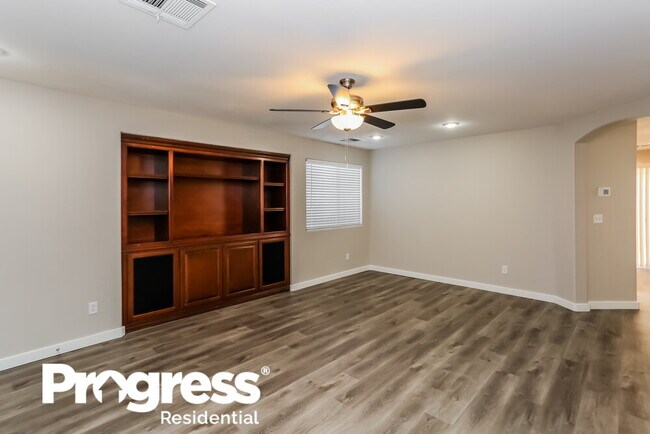 Foto del edificio - 8360 W Wildwood Glen Dr