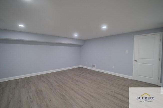Foto del edificio - 43 Wellspring Cir