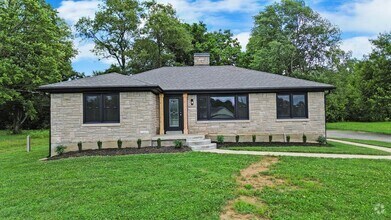 Building Photo - 8002 Watterson Trail