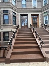 Building Photo - 939 E 156th St