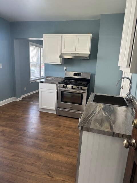 Kitchen - 80 10th St