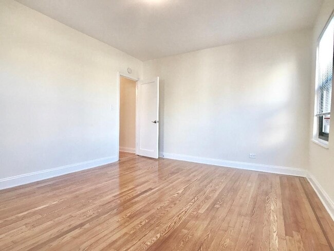 Foto del edificio - 615 W 172nd St