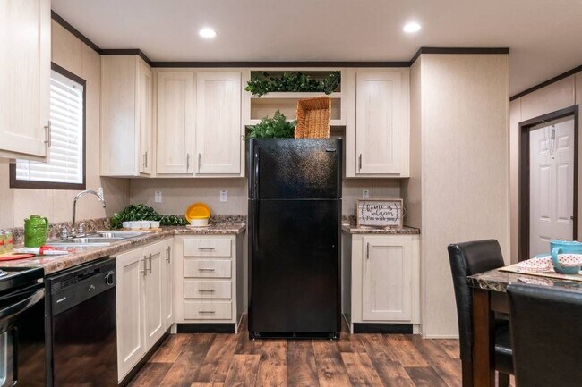 Foto del edificio - 10415 Moon Mdw Ln