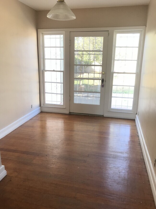 Foto del edificio - WOOD STREET BEAUTY!!!