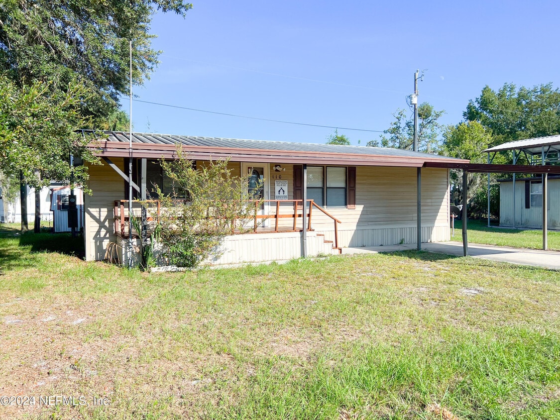 110 Cypress St  