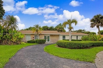 Building Photo - 7100 SW 119th St