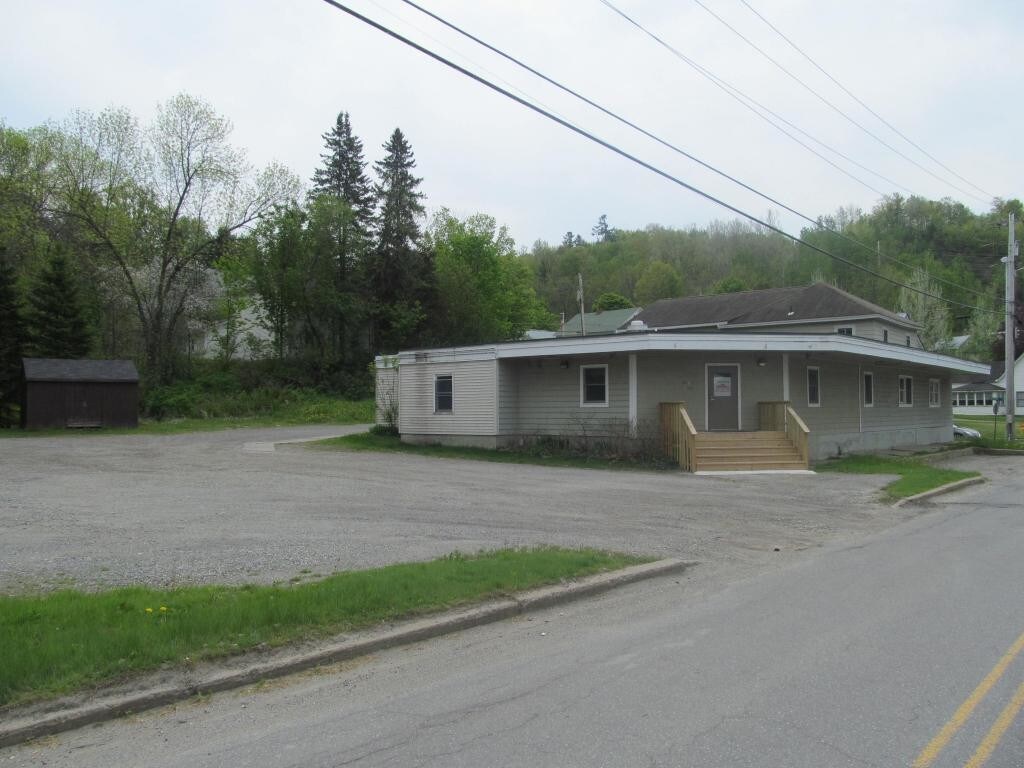 Foto principal - 215 Glen Rd