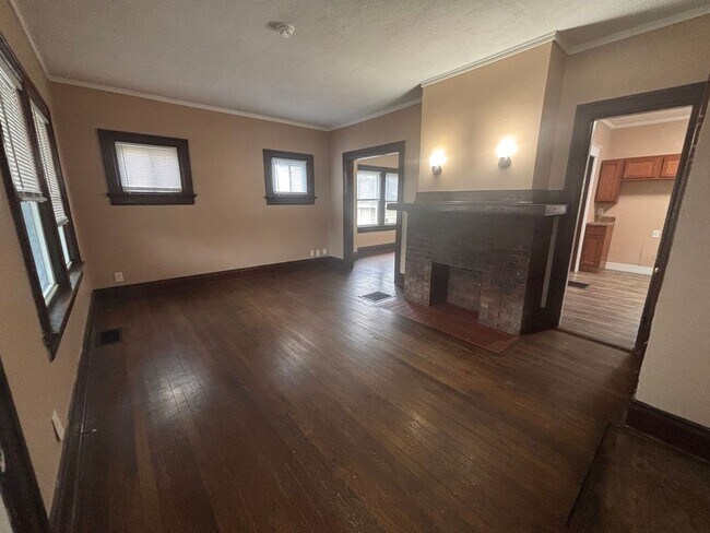 Foto del edificio - 38 Knecht Dr