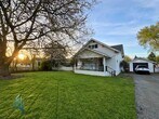 Foto principal - 971 NW Sycamore Ave