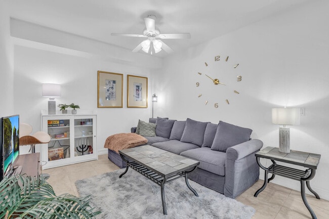 Foto del edificio - 28650 Carriage Home Dr