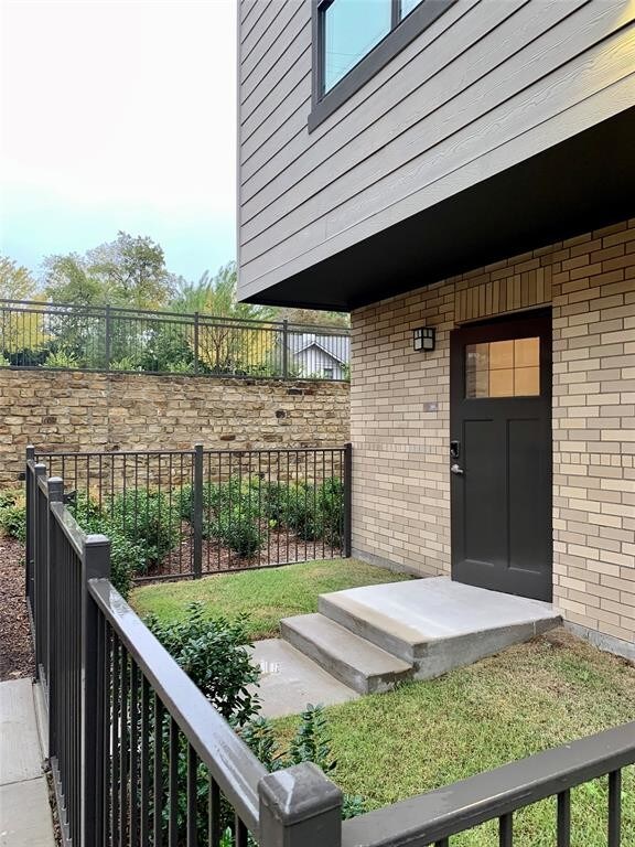 Foto del edificio - 5631 Belmont Ave