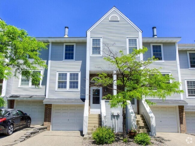Photo inspiration: Luxurious Penthouse Rentals In Eden Prairie Reference: Best Luxury Olympic Hills Apartments For Rent