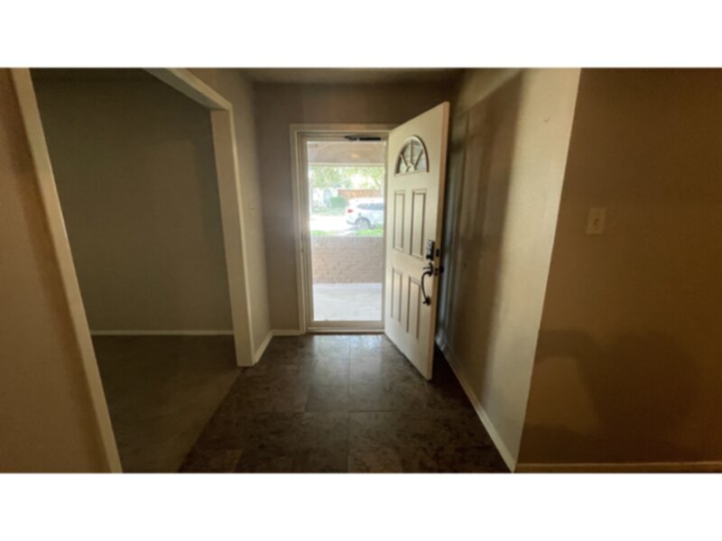 Primary Photo - Very Nice Wedgwood Single Family Home