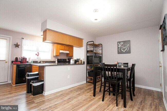 Foto del edificio - 3815 Lauriston St