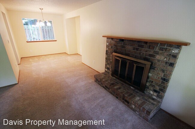 Foto del edificio - 4 br, 3 bath House - 10413 NE 124th ST